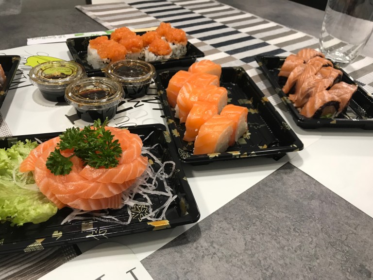 4ImKsOndTziXOLiMXt63Ig