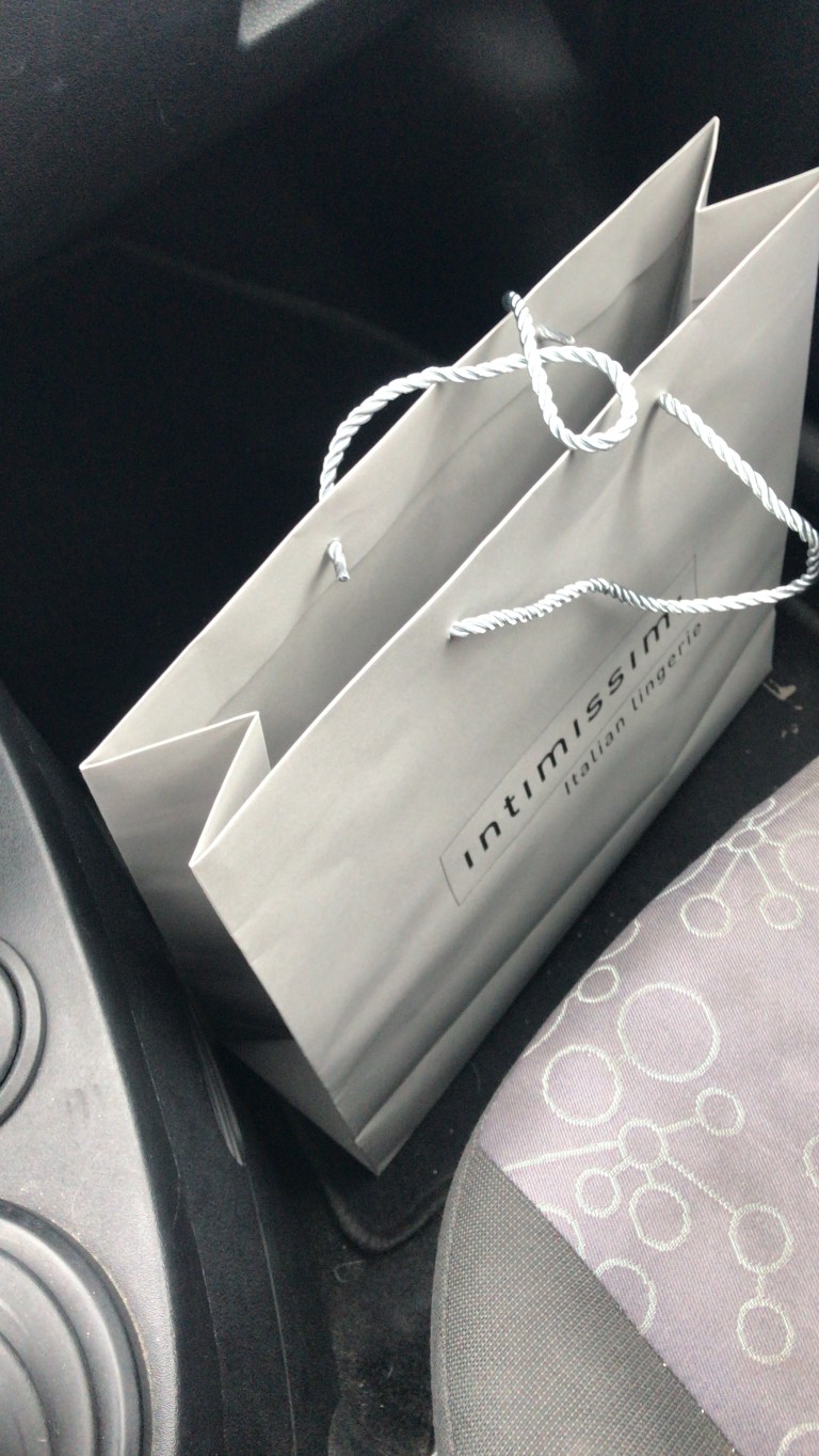 9AAC49EB-EB63-4484-90EF-261915453D83